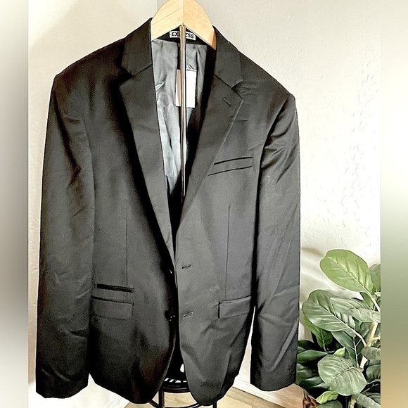 Express Other - Men’s Express “Photographer” collection fitted blazer